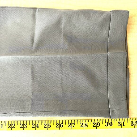 HAGGAR Men's Dress Pants Size 36x32 Pleated Front Rolled Cuff Hem Light Brown - Picture 8 of 9